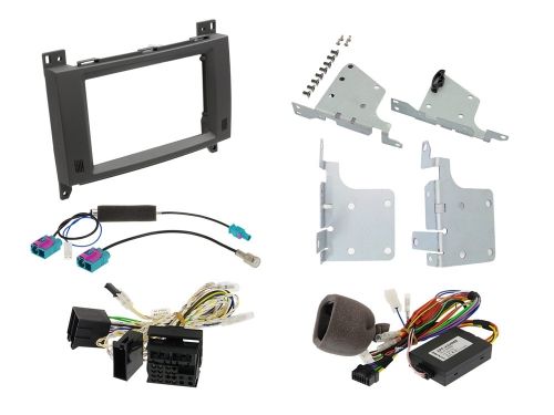 Alpine KIT-702-447 7-инчов монтажен кит с CAN интерфейс и интерфейс за управление от волана за Mercedes Vito (447)