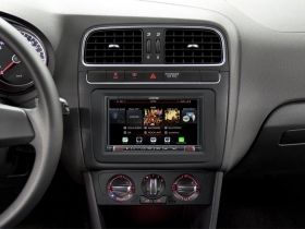 Alpine INE-W710DC 7” навигация за каравани, кемпери и камиони, с карти TomTom, съвместима с Apple CarPlay и Android Auto