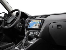 Alpine X902D-OC3