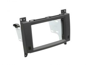 Alpine KIT-702-447 7-inch Installation Kit with CAN Interface and Steering Wheel Remote Control Interface for Mercedes Vito (447)