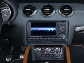 Alpine KIT-8TT 8" Installation Kit with CAN Interface and Steering Wheel Remote Control Interface for Audi TT