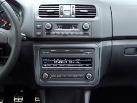 Alpine KIT-8VWTD Инсталационен кит за INE-W928R ( VW Touran, Tiguan, Seat Alhambra, Skoda Roomster, Fabia, Octavia 2 and others )