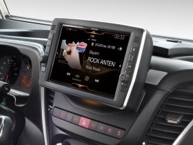 Alpine X903D-ID